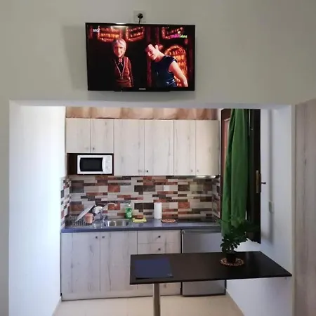 Merovili 1 Apartament *
