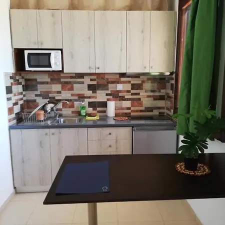 Apartament Merovili 1 Vartholomión